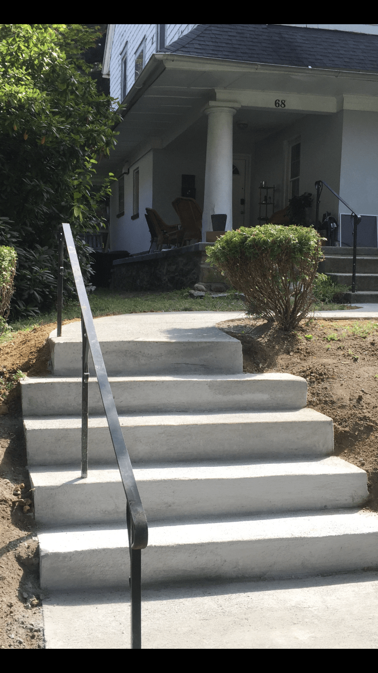 Curved Concrete walkway with concrete stairway this job was done in Reading, Pennsylvania